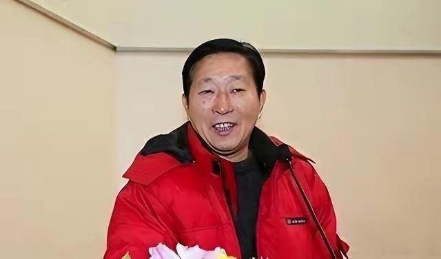 挪了3.67亿公款被开除党籍！他扛下19年黑锅守口如瓶，等到平反才发现那笔钱买回
