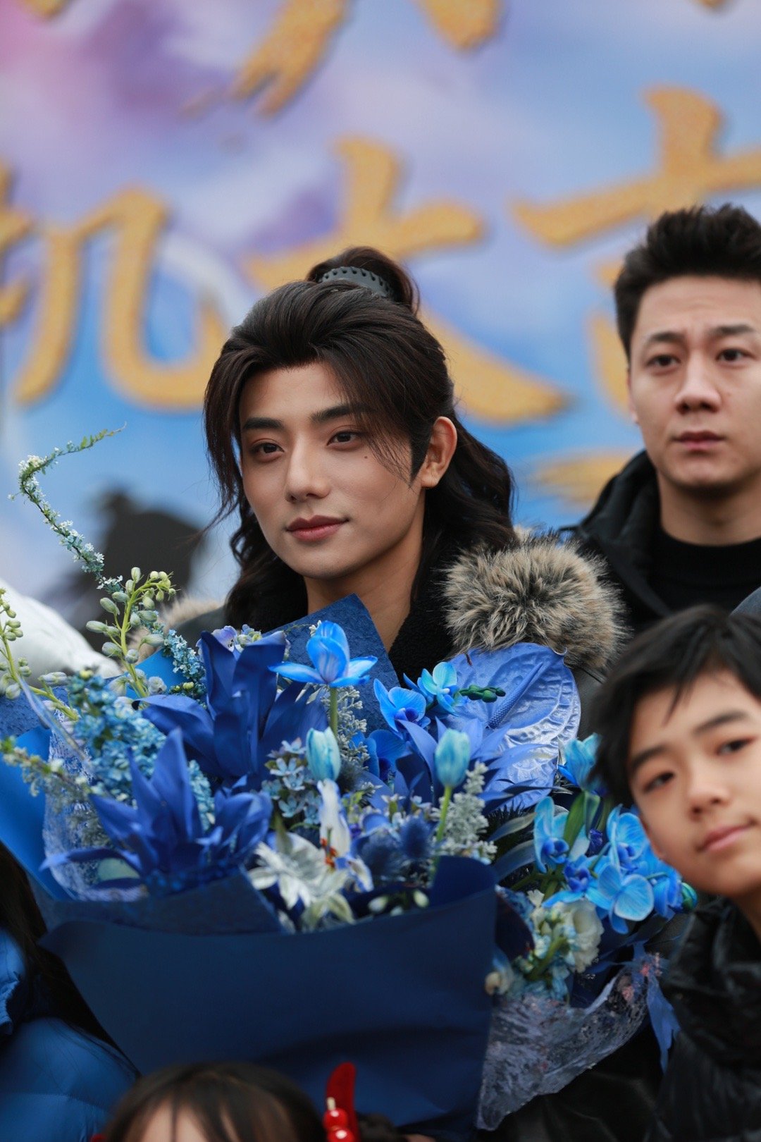 李振宁首部武侠剧流星蝴蝶剑开机从唱跳爱豆到武侠新人，期待李振宁在剧中的打戏表现，