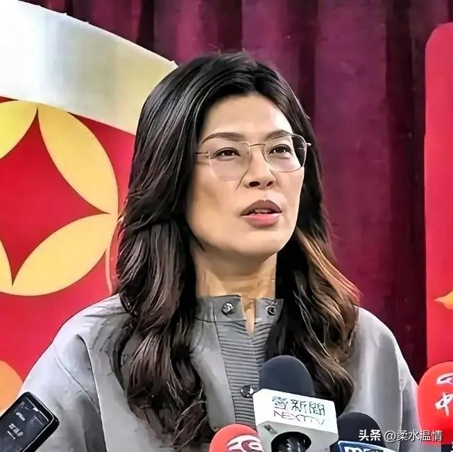 郑丽文终于下定决心，在昨天的国民党中常会上郑丽文再次决定在今年的4—6月之间到访