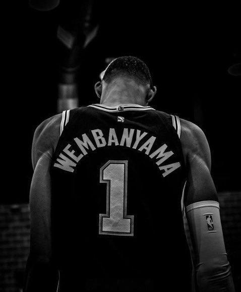 文班亚马将担任 NBA 2K27 的封面运动员 nba季后赛文班亚马马刺vs尼克