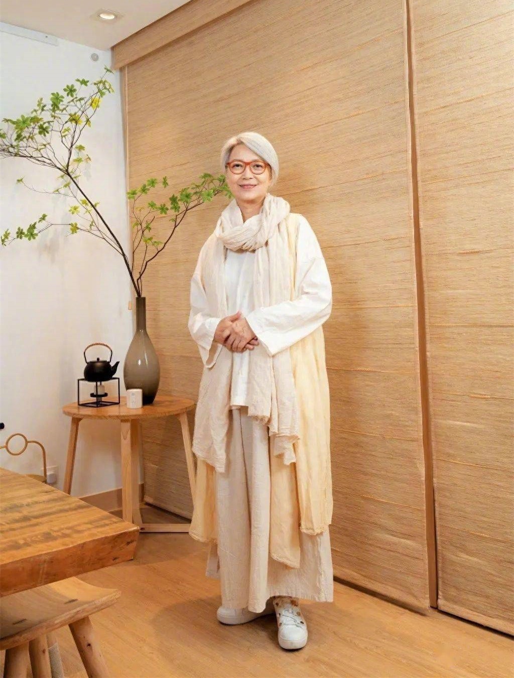 演员陈敏儿去世据港媒，香港演员陈敏儿因病去世，享年65岁。陈敏儿两个儿子发布讣告