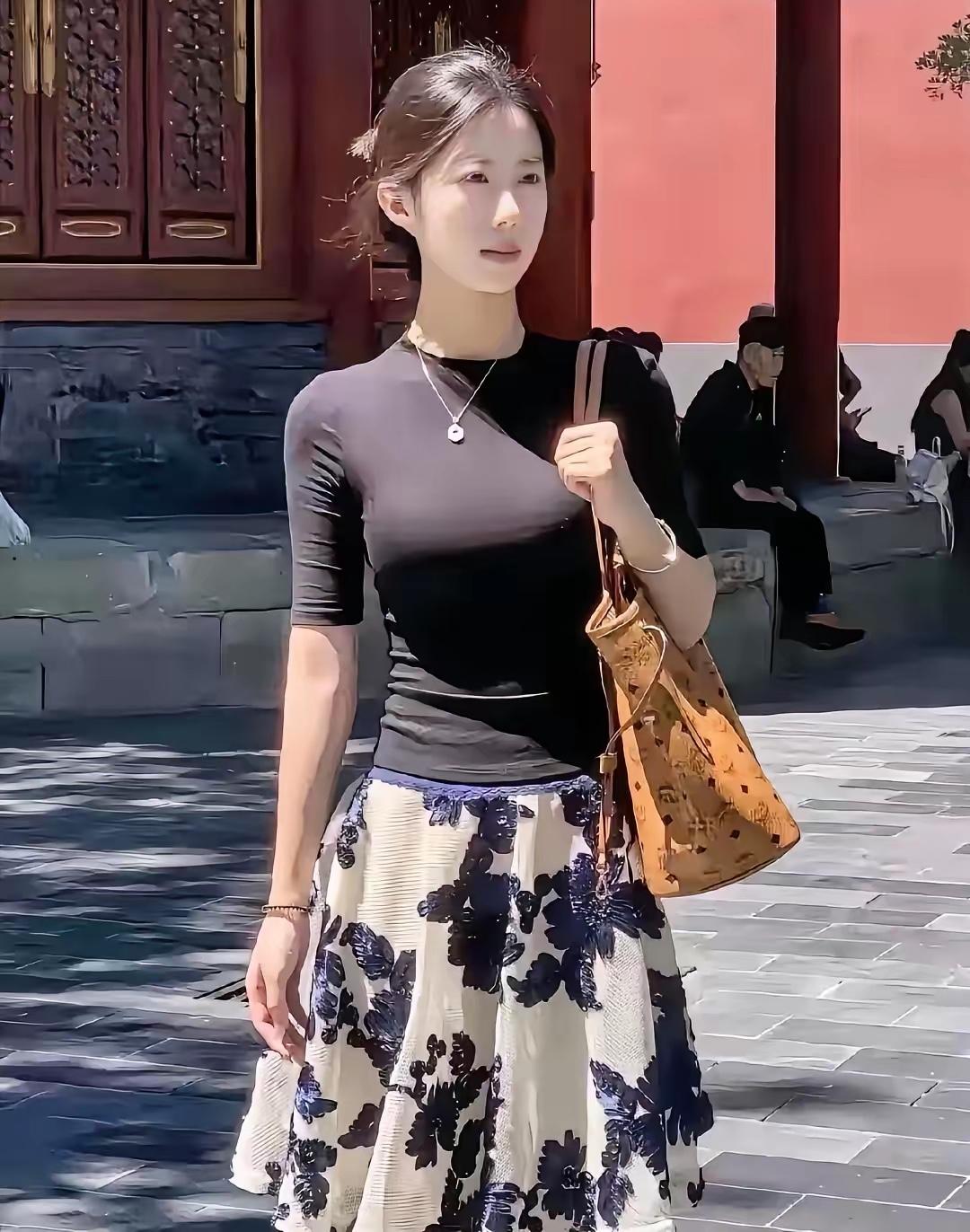 下班后，别急着回家躺平，出门溜达一圈，才是解锁生活彩蛋的正确姿势！