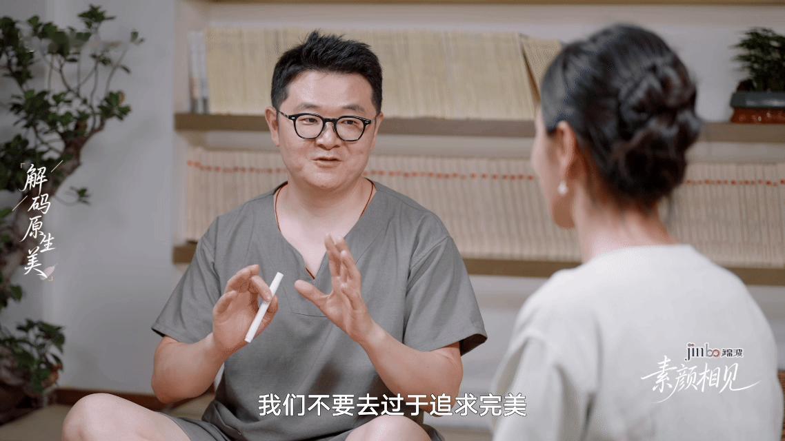 看脸就知道身体缺什么了睡眠真的是保持优秀皮肤状态的重要因素！很多人眼袋、黑眼圈、