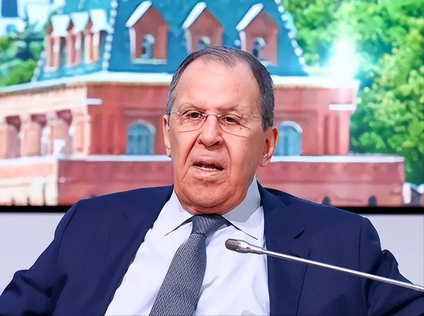 俄罗斯要妥协了，牺牲普京就能拯救俄罗斯？俄罗斯外长拉夫罗夫表示愿意为有条件妥协而