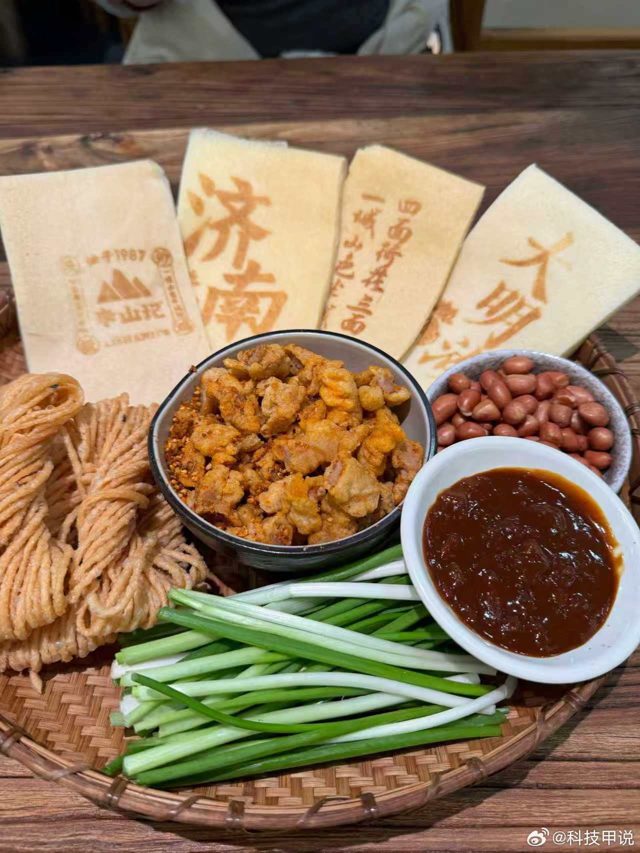 好品山东 如果用一个词形容山东，我会选“实在”。这种实在，体现在热情豪爽的待客之