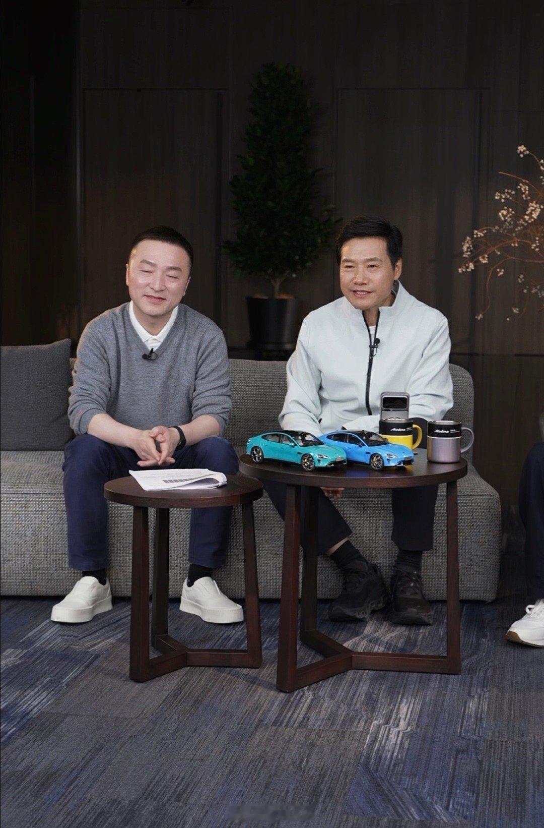 雷总回应小米玄戒O1念错，确实是自己当时身体不好，自己念错了，被好心的同事发到了