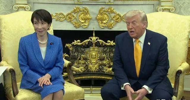 日本军事史专家山崎雅弘21日发文说：“高市早苗的粉丝们，就算自己的偶像在美国沦为