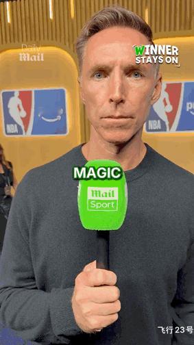 纳什评选最强球员！
拉里伯德
魔术师
贾巴尔
张伯伦
奥尼尔
库里
科比
詹姆斯