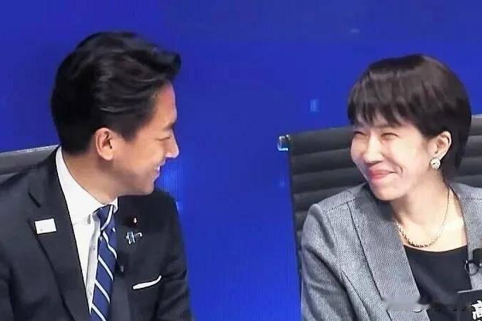 轮到日本发怵了。中国大量海军、海警舰艇集结，日本防卫省表示担忧。
外媒称一度超过