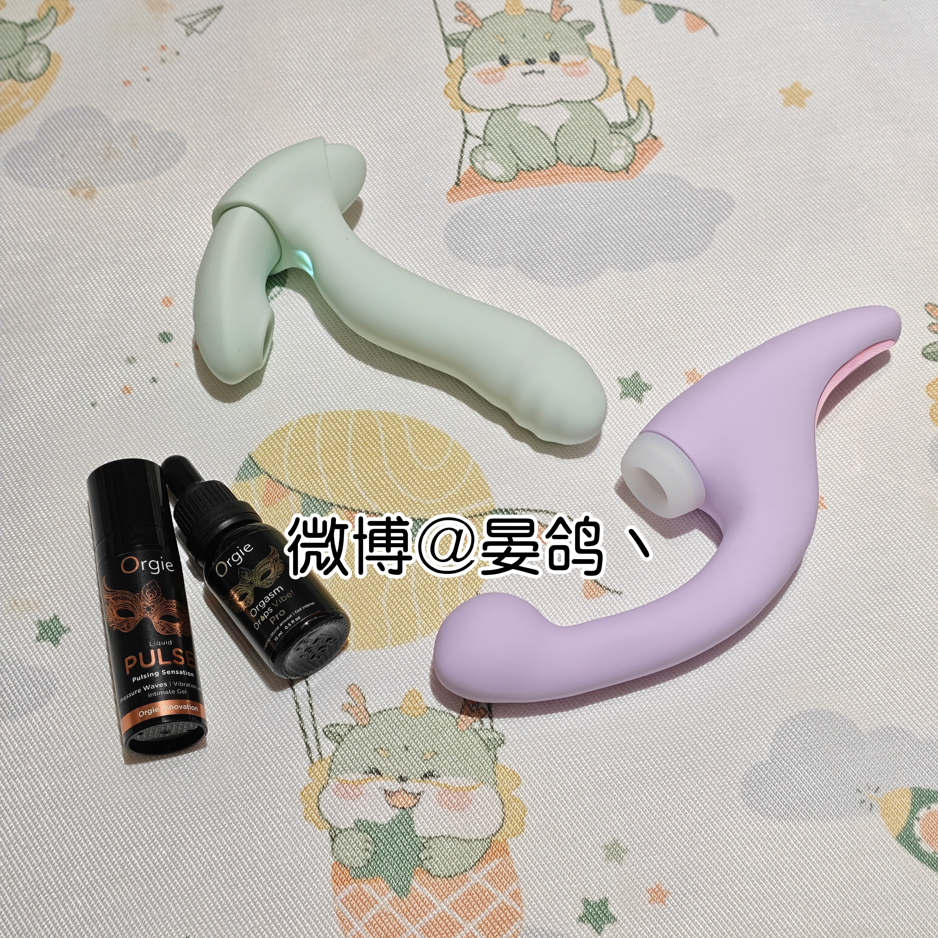 压力大的时候就把自己短暂的抽离出来钻进取悦自己的秘境叭～ ​​​