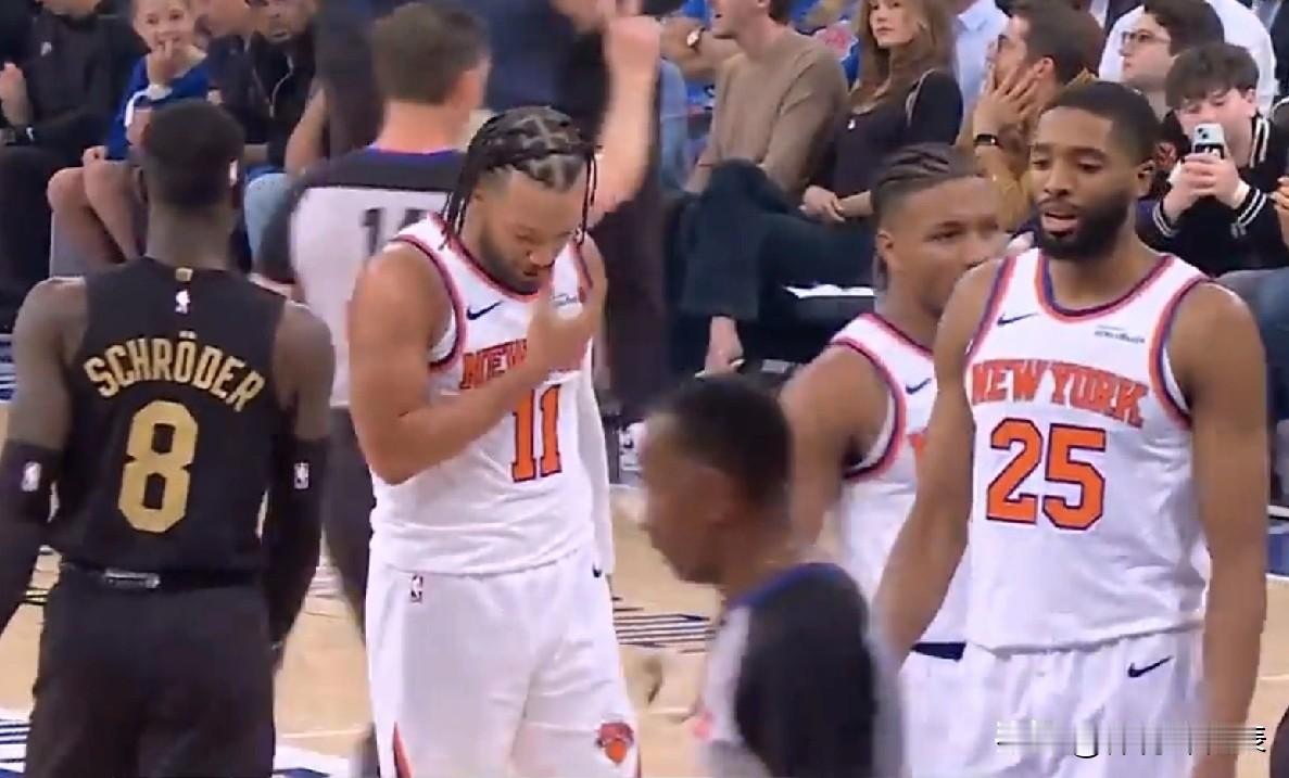 NBA东决第一场战报，布伦森38+5+6，米切尔29+5，骑士痛失好局被尼克斯加