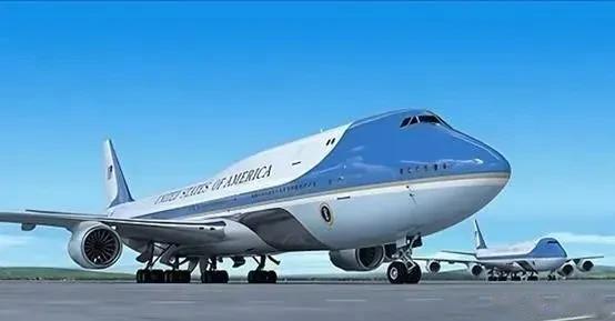 全球仅有两架特殊飞机，不搭载任何武器，导弹和核武器都无法击落

目前美国依旧是全