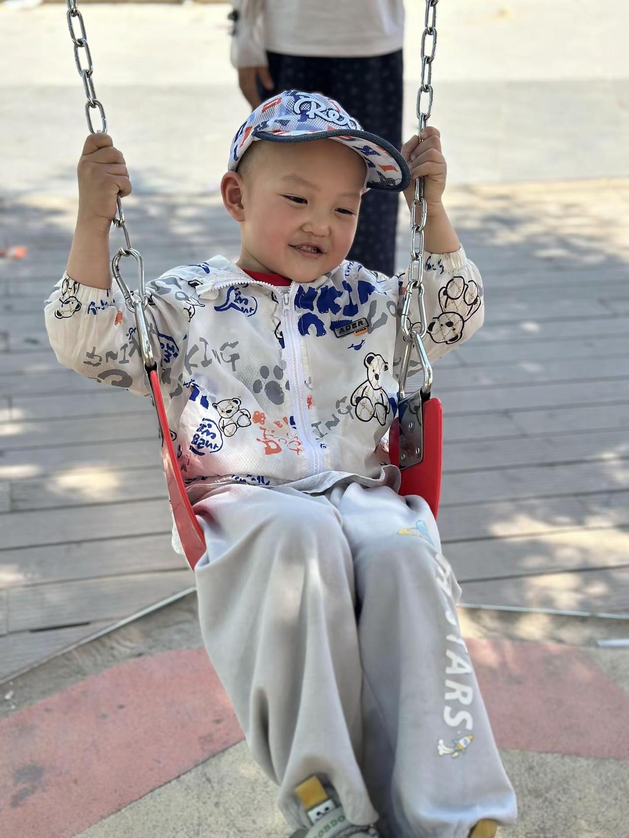 追风少年每天都在努力长大哟陪娃時光當然要拍照記錄啊 治愈系萌娃瞬间