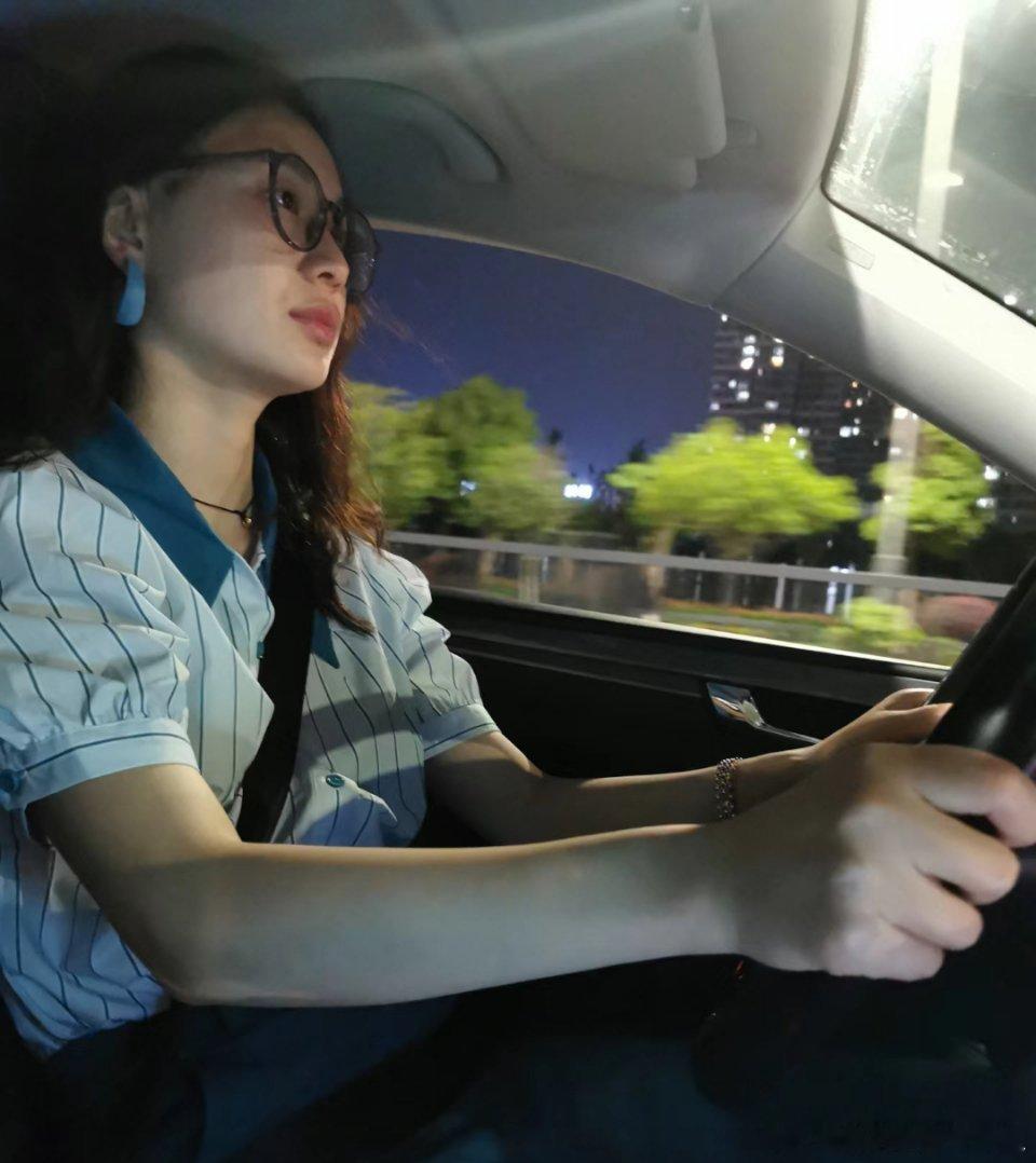 真没想到，曾经耍大牌，现在还能有人愿意给她角色 ​​​