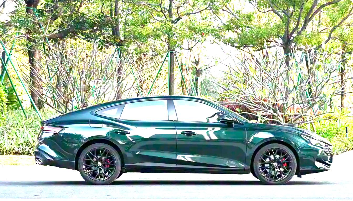 中规中矩 sportback车型，不错 