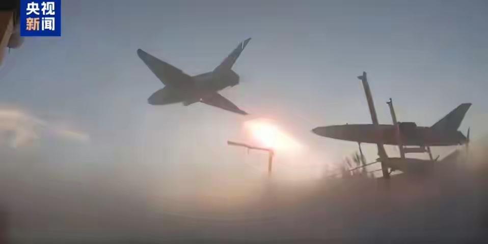 美军空战中心、卫星通信中心、雷达等均遭伊朗无人机集群打击，破坏性超预期！伊朗是好