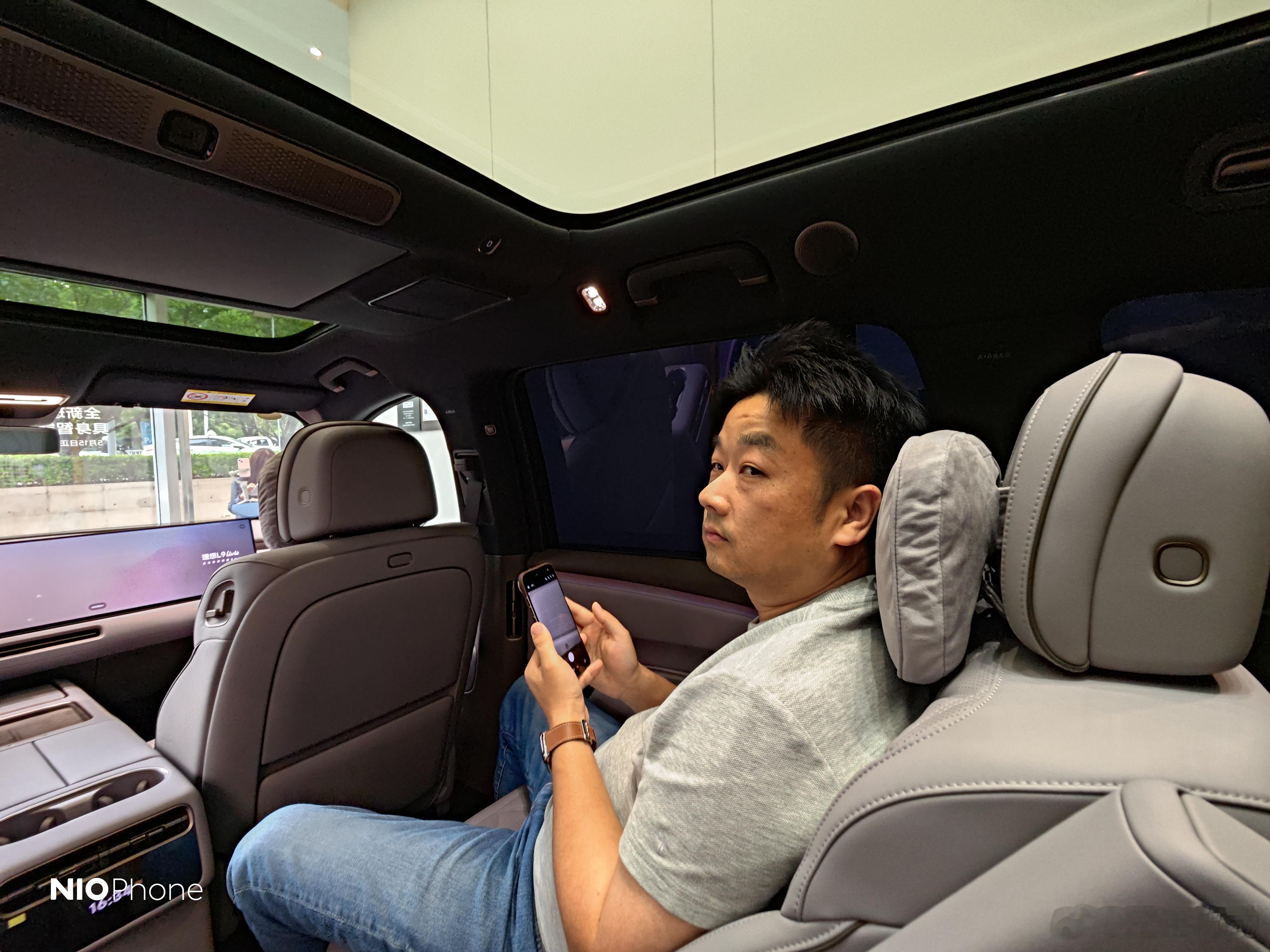 刚刚路过合肥门店简单静态看了看新车 