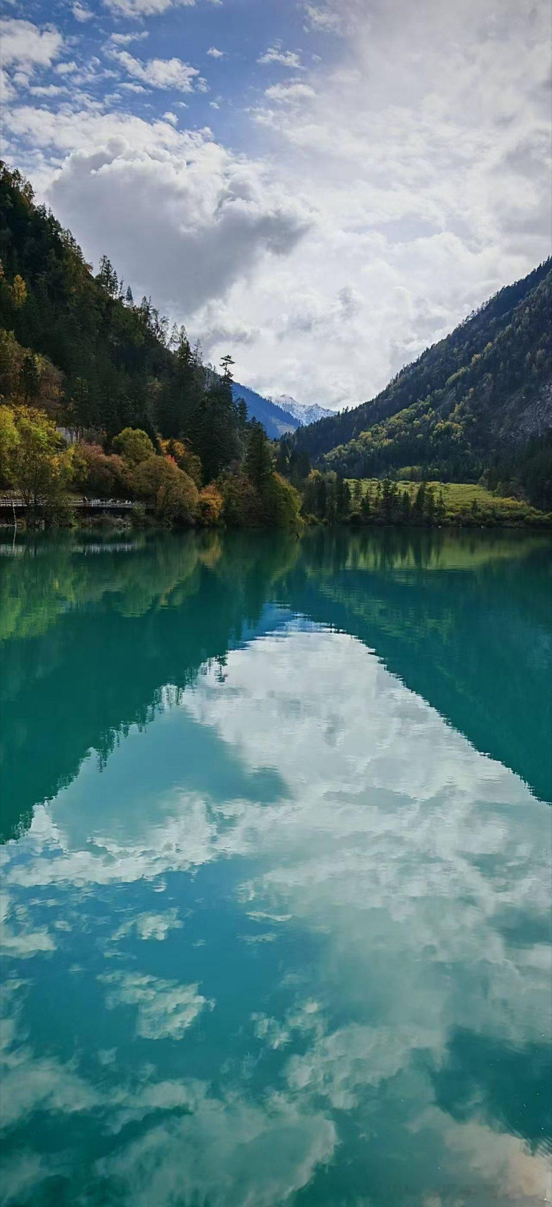 花西子[超话]我在花西子[超话]的第一次签到，mark一下爱的初体验~ ​​​