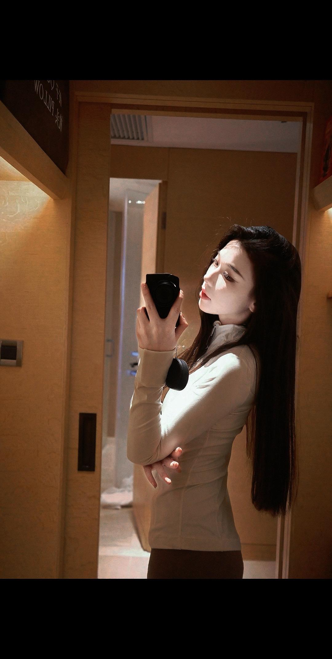 你温柔的唇 致命的眼神