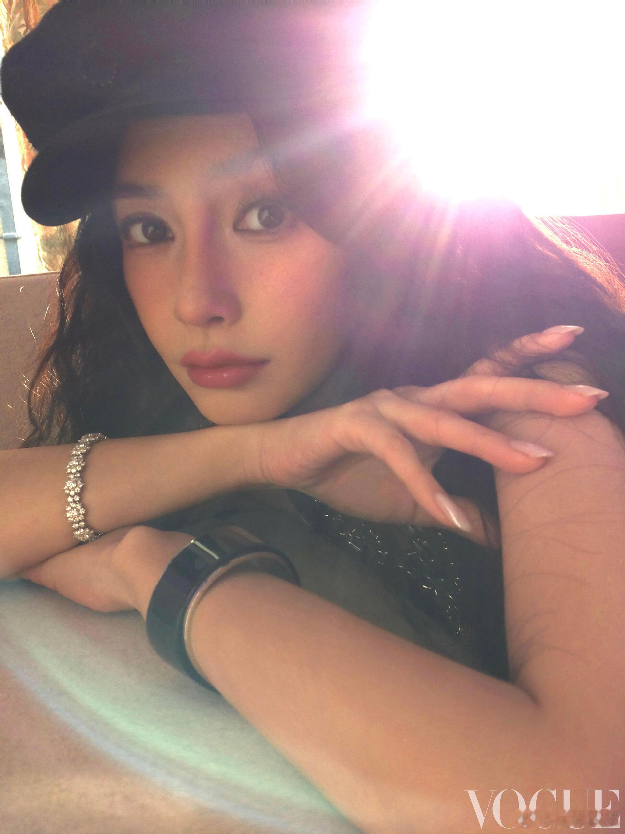 Angelababy × Vogue Office 哇哦，好美的一组！来自Ang