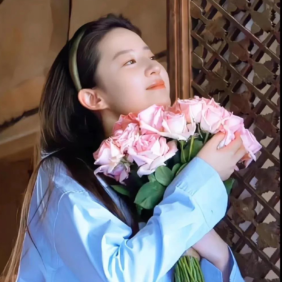 #妇女节快乐#各位女刘亦菲门节日快乐[嘻嘻][嘻嘻] ​​​