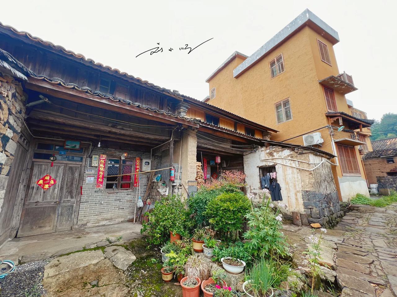 浙江磐安有个“最美古村”，热门电视剧曾在这里取景，几乎还没商业开发？

最近，我