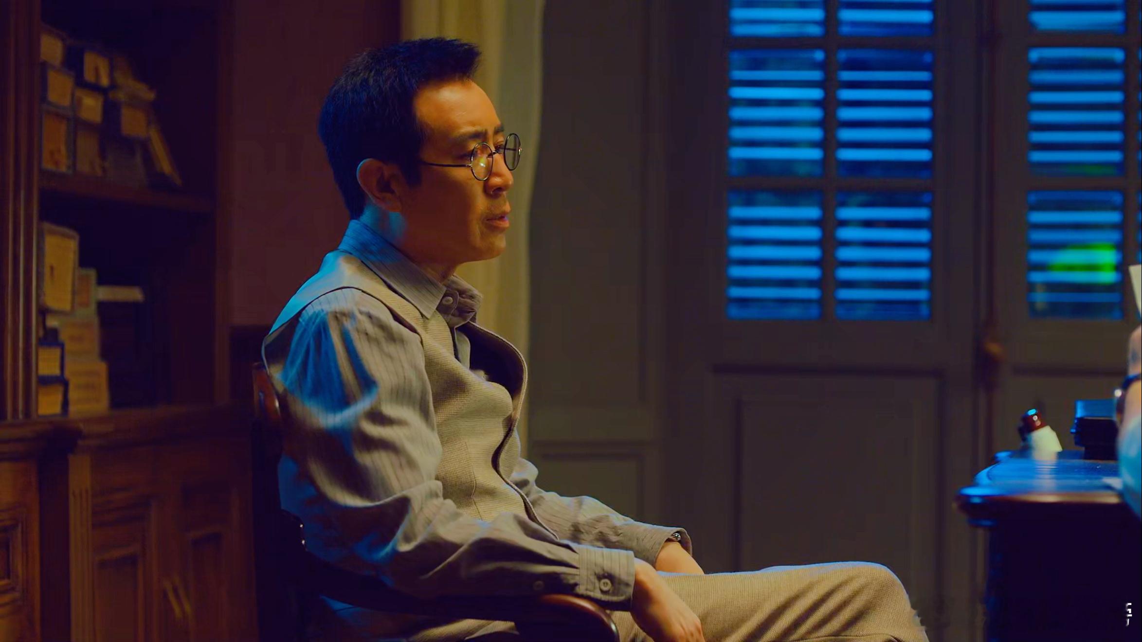 于和伟的眼睛会说话 通过于和伟老师的演绎，我感受到了音乐的力量和情感的渲染，他的