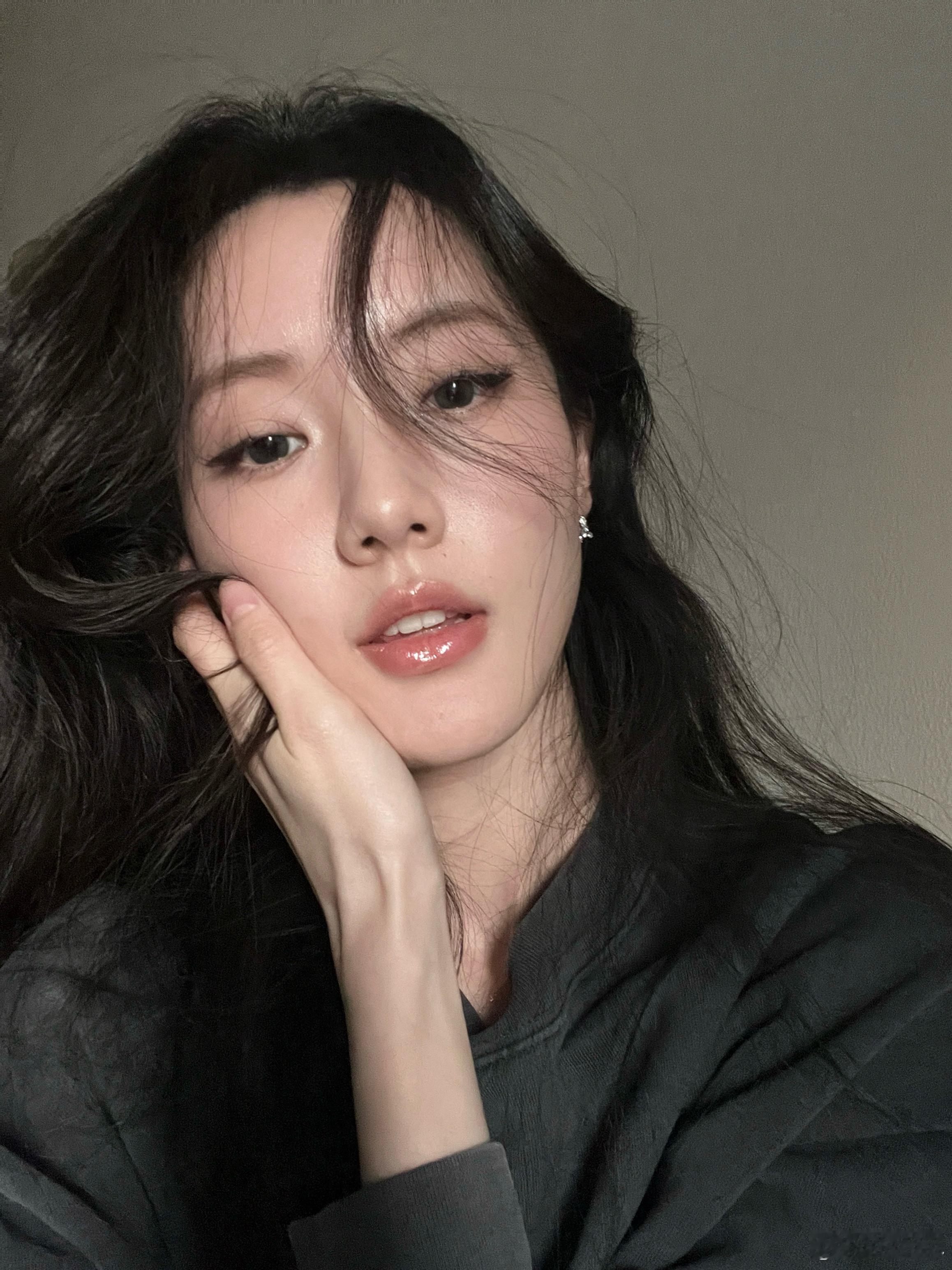 冷空气里绝对掺杂了什么让人容易多想的物质❄️ 