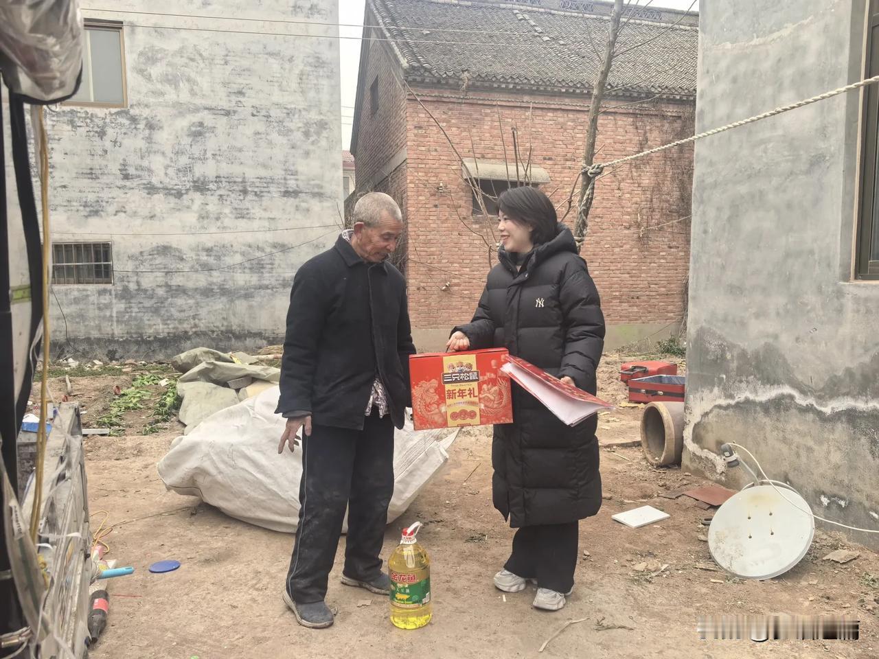“乐易者常寿人，忧险者常夭折。”心态乐观而又舒坦的人往往寿命更长久，时常悲观忧思
