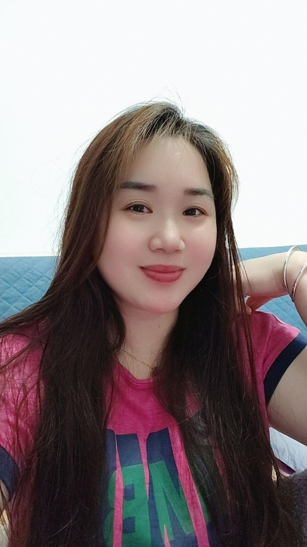 人这一辈子只有三天，回不去的昨天，忙不完的今天，想不到的明天😔