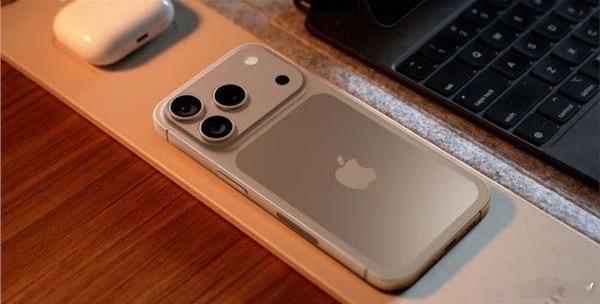 iPhone17系列的外观基本不会太大的惊喜，甚至可以说是倒退，在外观上做了一些
