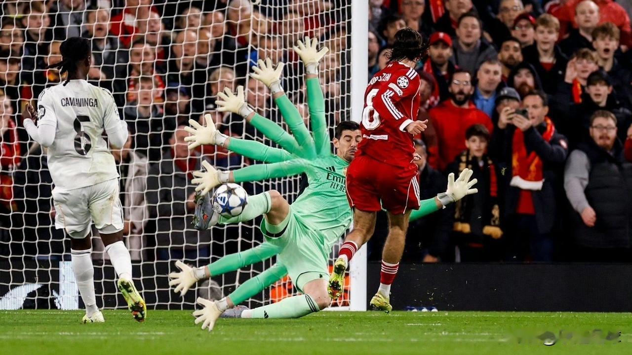 皇马这是水土不服？还是另有隐情？
皇马近四个赛季欧冠单场最低预期进球（xG）记录