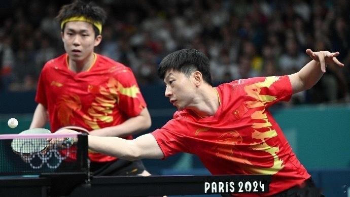 国乒男团1比3韩国 太让人意外了！伦敦世乒赛男团对阵韩国的第四盘，林诗栋和对手苦