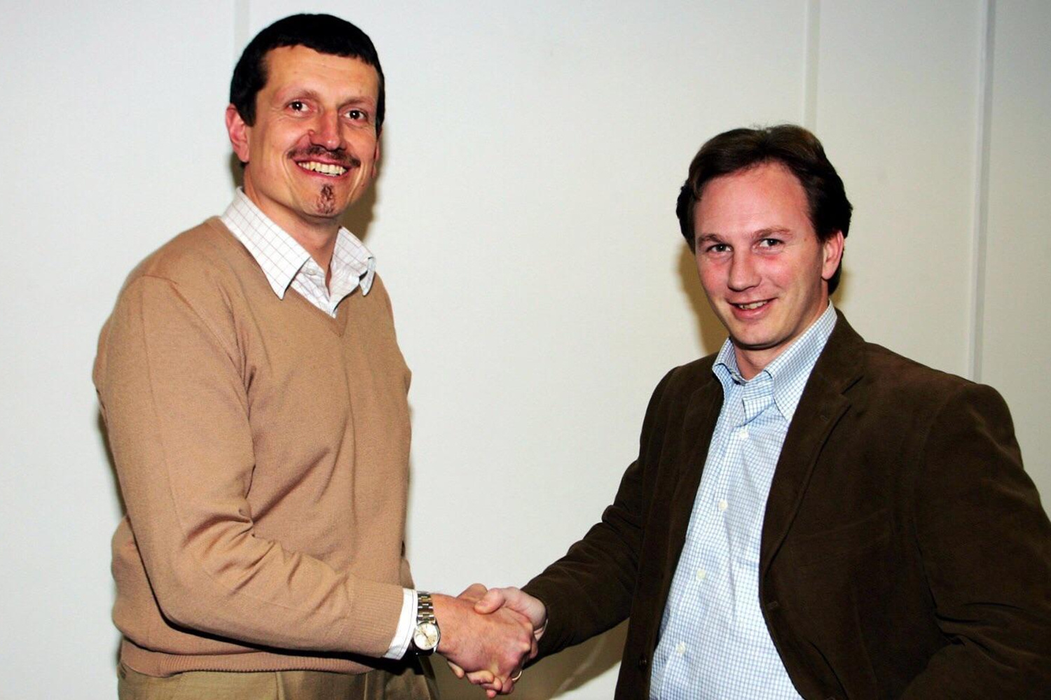 当年今日，霍纳掌舵红牛车队~2005年1月7日，年仅31岁的克里斯蒂安·霍纳（C