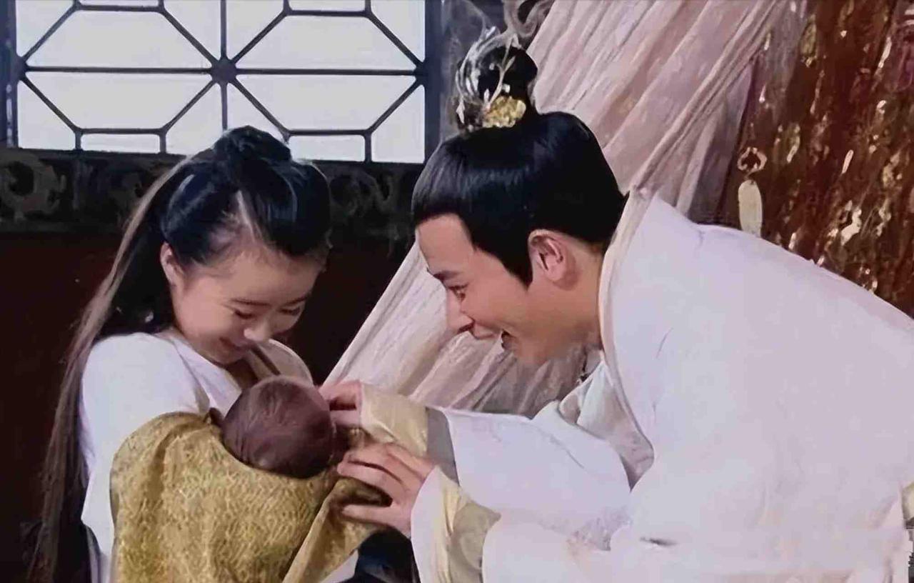 夜深了，宫门紧闭，烛火在金铜灯中摇曳。一场隆重的皇室婚礼刚刚结束，所有宾客散去，