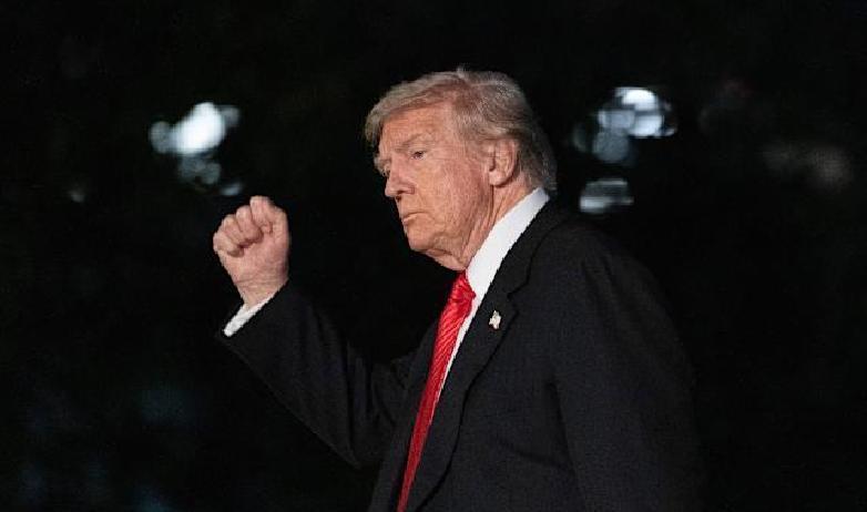 急报！链条一紧，美国最高法院就关税加征开庭在即，当事人临时改口不出席！
 
据最