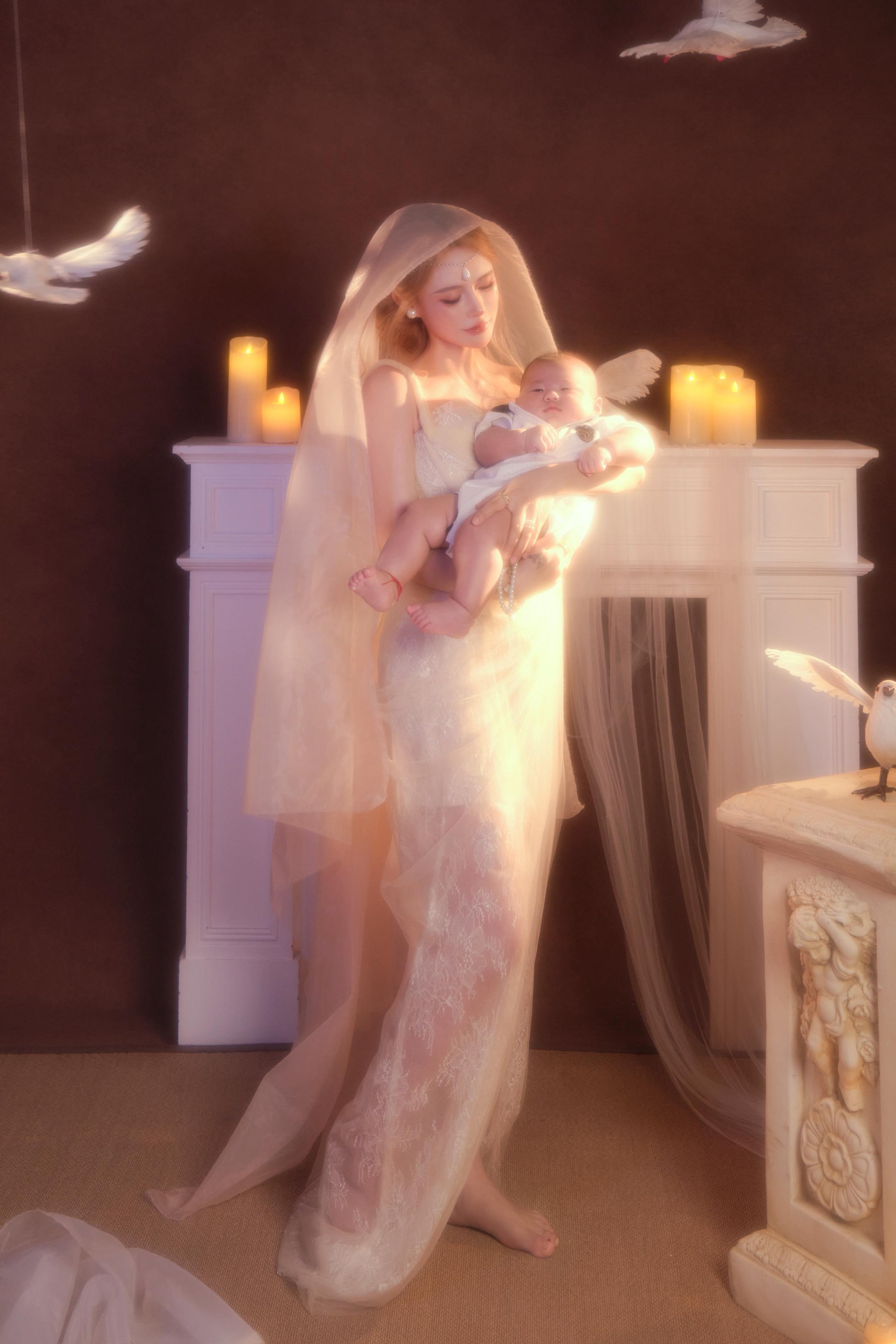 妈妈并不完美，有时候会控制不住吼你，对你发脾气。但是宝贝，真的没有谁比...