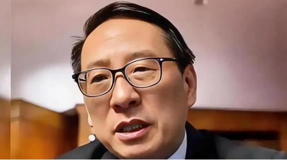 高志凯教授有句话，听了让人脊背发凉。他说一旦中日开战，千万不能出现盲目自信的错误