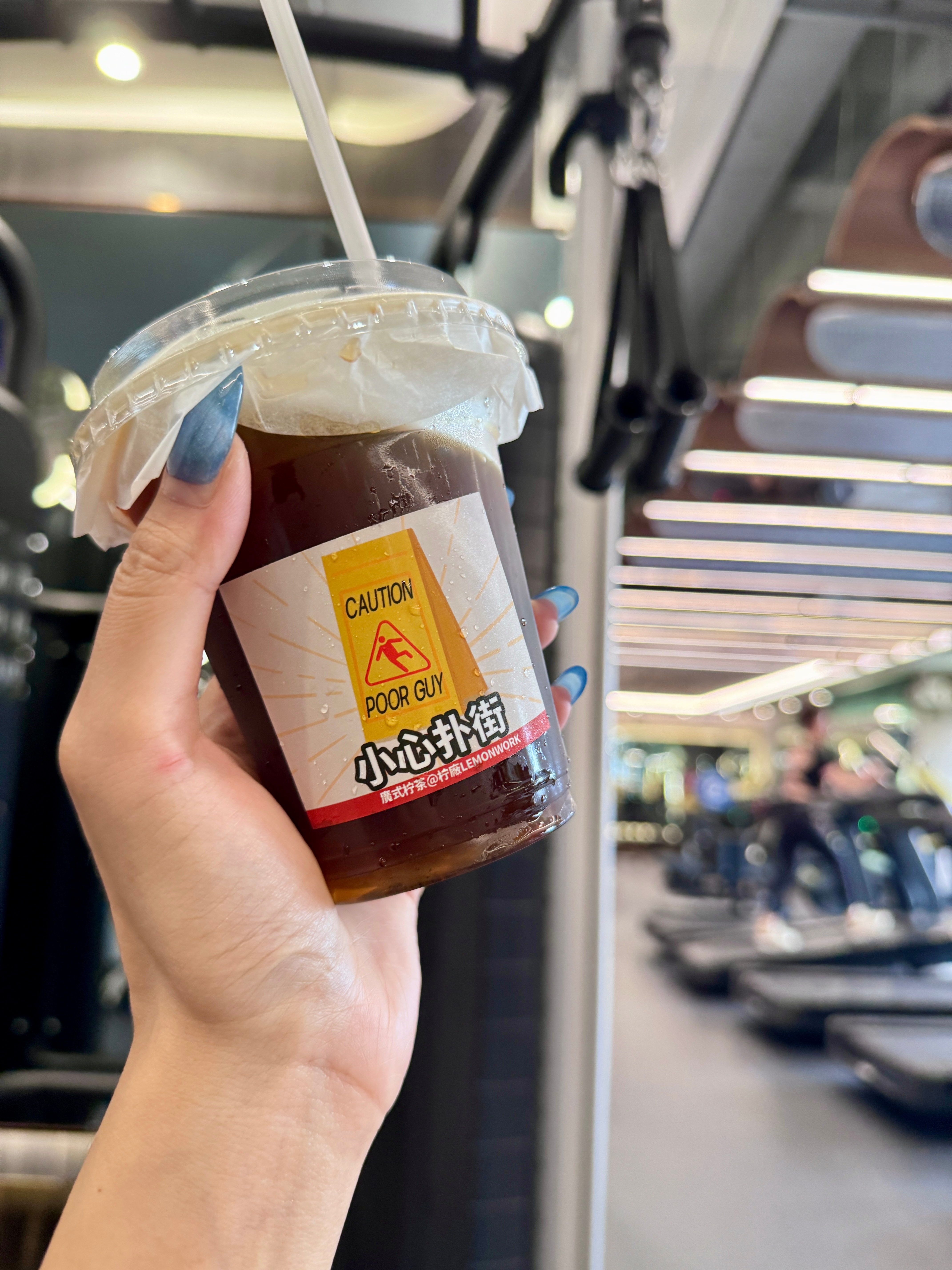 台风天要藏在健身房里🌬️🌎  ​​​