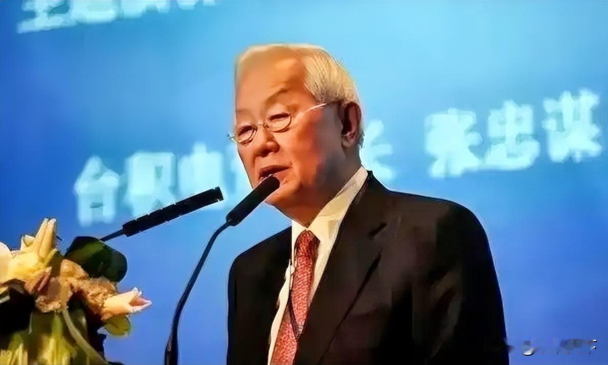 刷到个新闻，差点没笑出声。
工厂还没建好，美国内先炸了！
预算直接从百亿飙到60