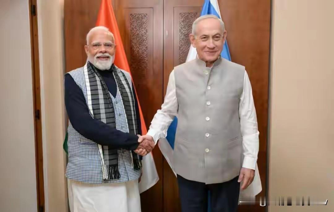 莫迪突访以色列，真正的目的是从以色列购买先进武器，填补印军的短板，毕竟去年的印巴