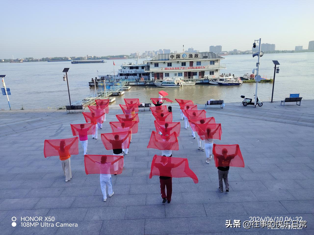谢娜官宣个人巡回演唱会你怎么看我不赞成个人巡回演唱会