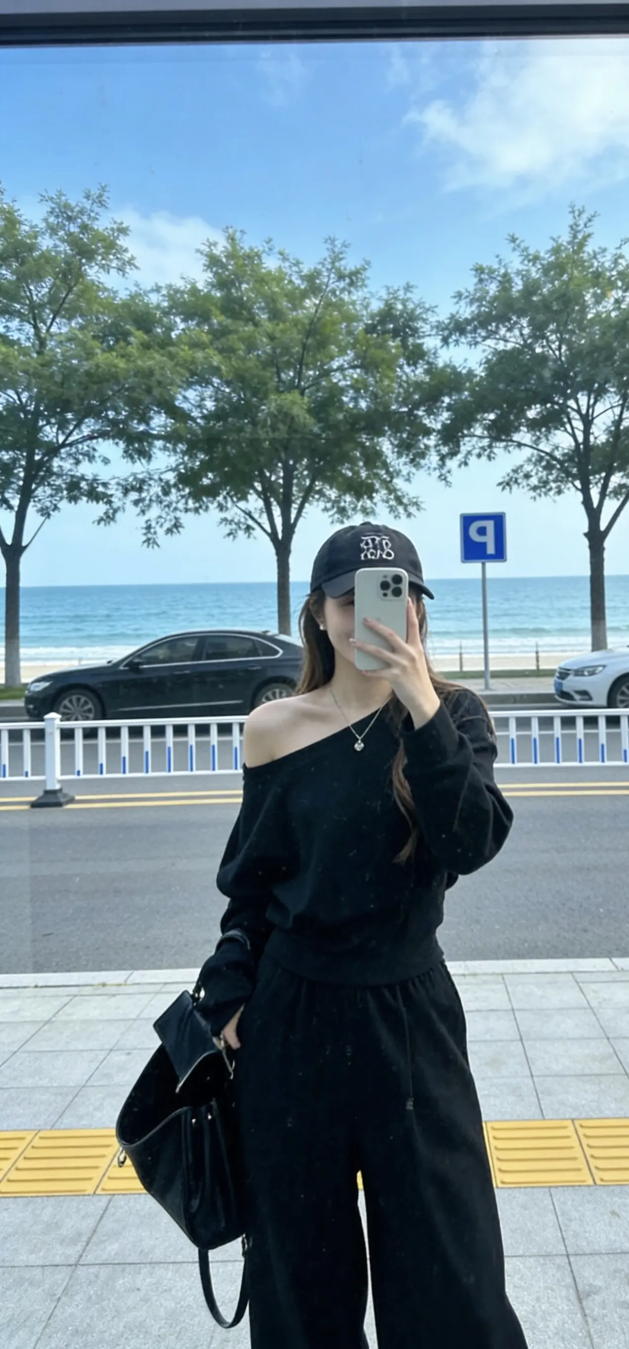 “人只要不生病，一家人整整齐齐，钱慢慢赚就好，其他的都是锦上添花。我们...