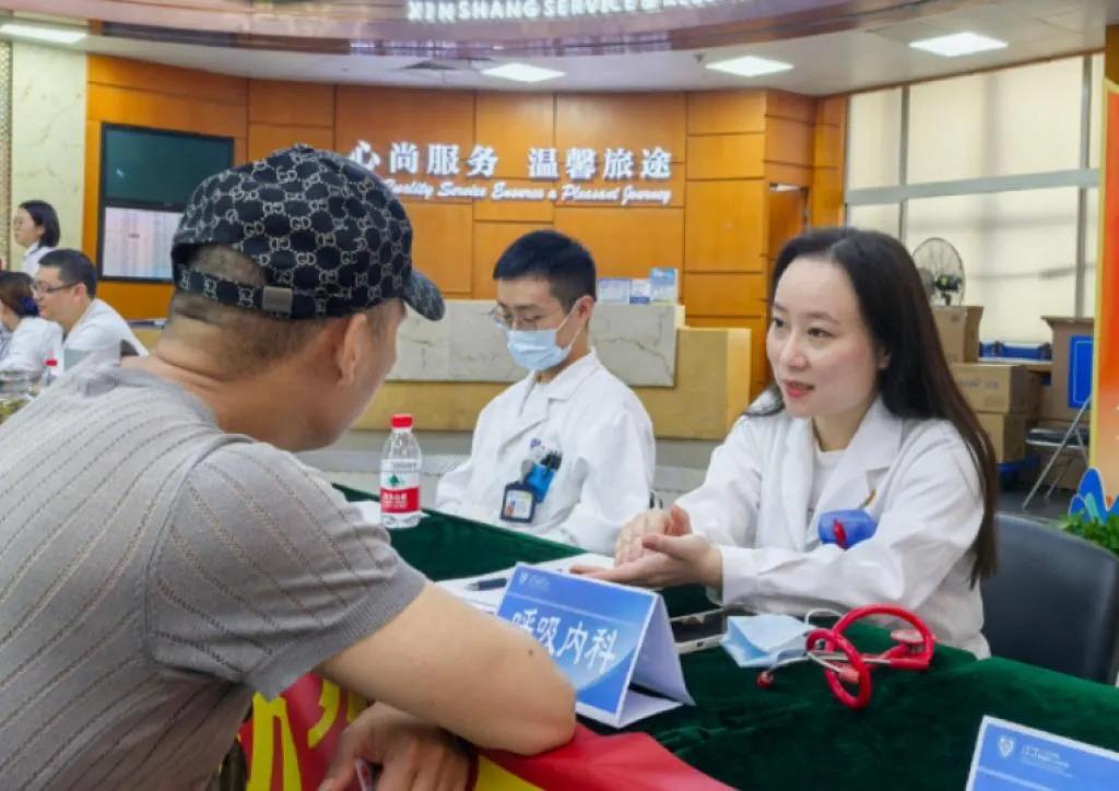 许多地方的疾病预防控制发布了健康提示：国庆假期应防范健康风险


国庆黄金周期间