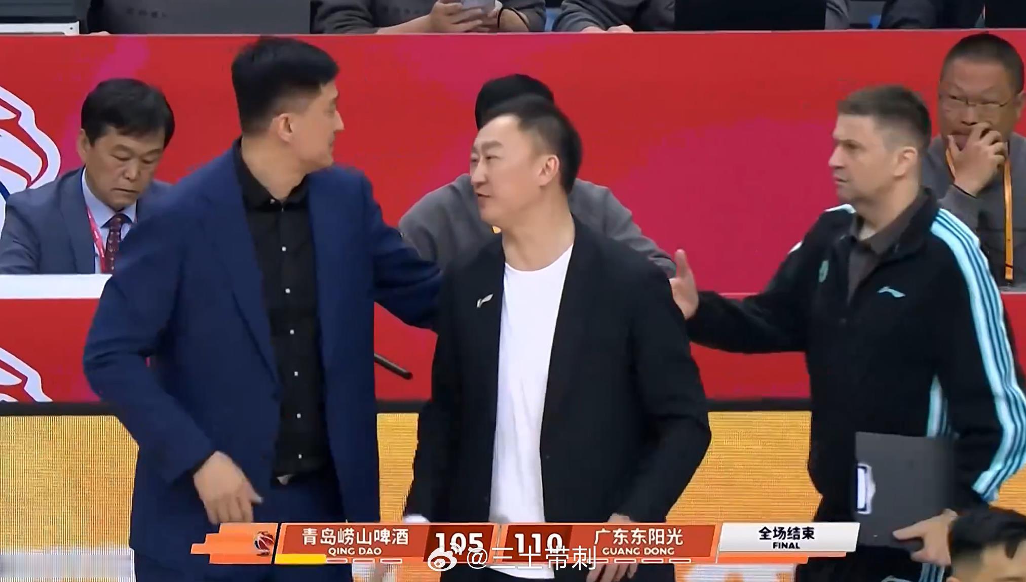 青岛男篮vs广东男篮 广东最多落后16分，最后，加时客场赢了青岛！争前四，他们还