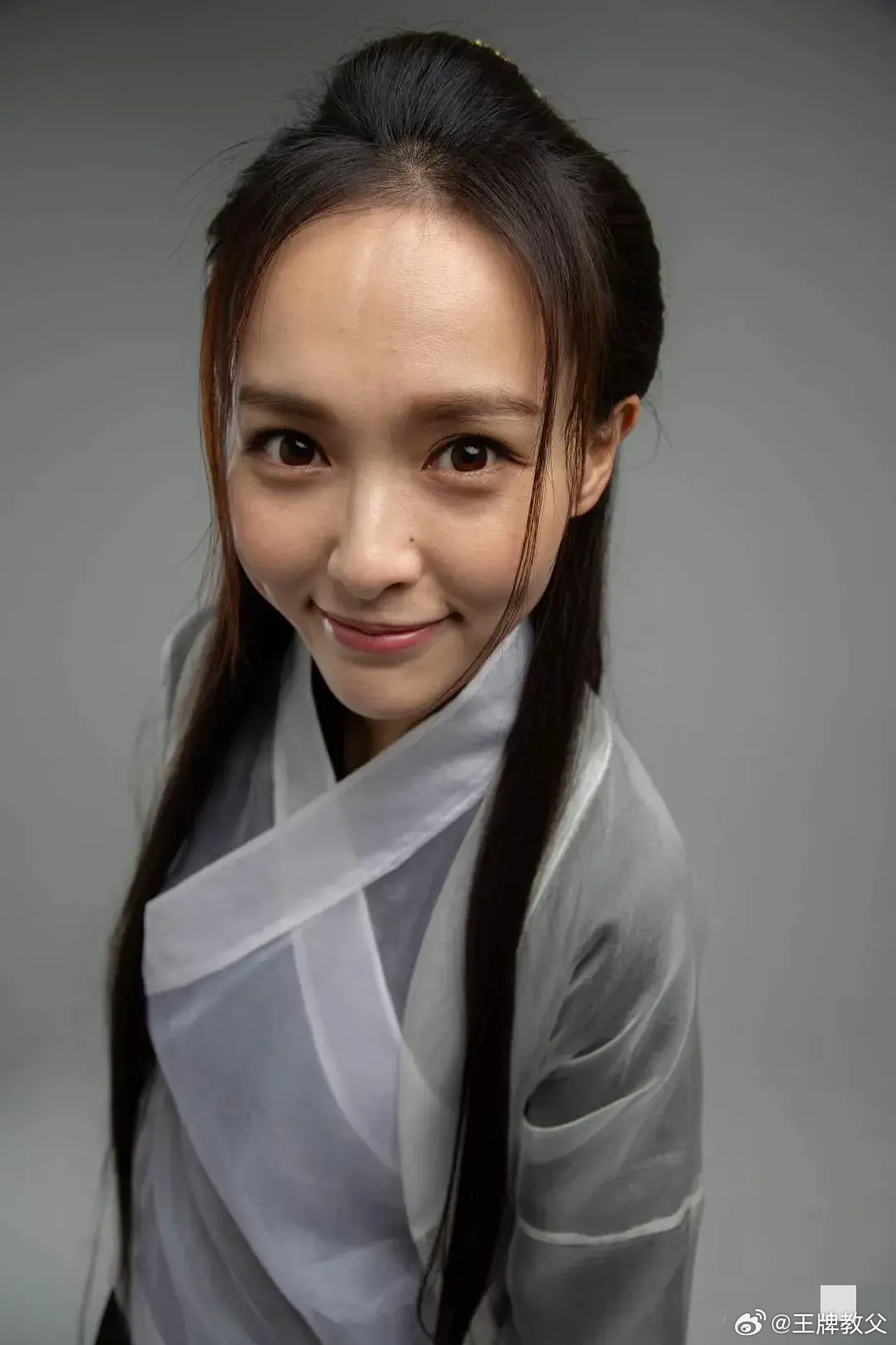 “紫霞仙子”时期唐嫣怼脸生图，你打几分？ 