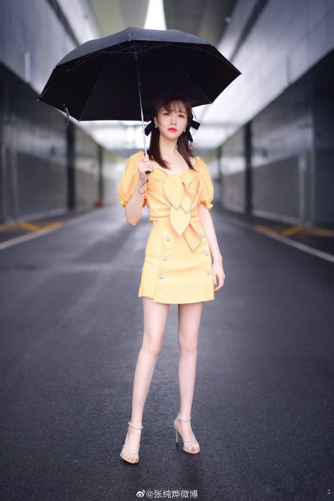 张纯烨张纯烨 七月打卡支持纯烨七月好光景，向阳而行愿上半年里的所有起伏与遗憾都化