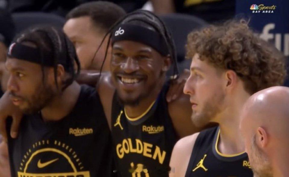 命运这东西真的很难说，巴特勒赌气离开他创造辉煌的热火，拿到了证明自己的大合同，结