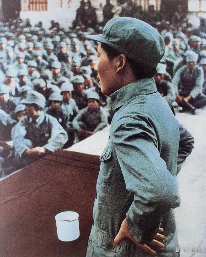 🏆藐视强敌，风骨凛然！🙏敬爱的毛主席，致敬您无畏气概，传承不朽亮剑箴言！一切