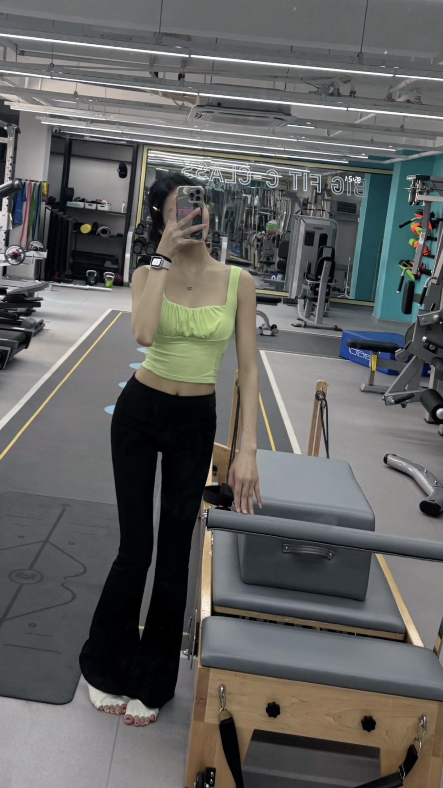 香肩美背安排上